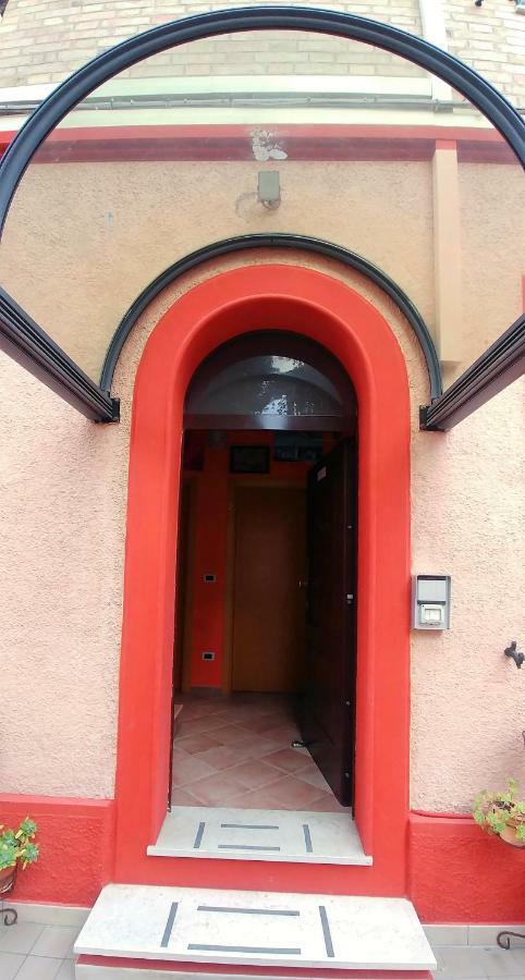 Porto Recanati Zimmer Exterior foto