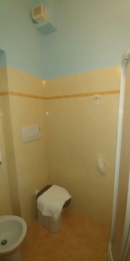 Porto Recanati Zimmer Exterior foto